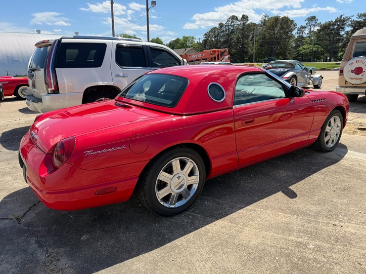#47813-•-2004-ford-thunderbird-coupe-vin:-1fahp60a24y101242-image-3