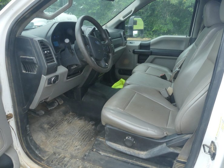 2019-ford-f250-image-8