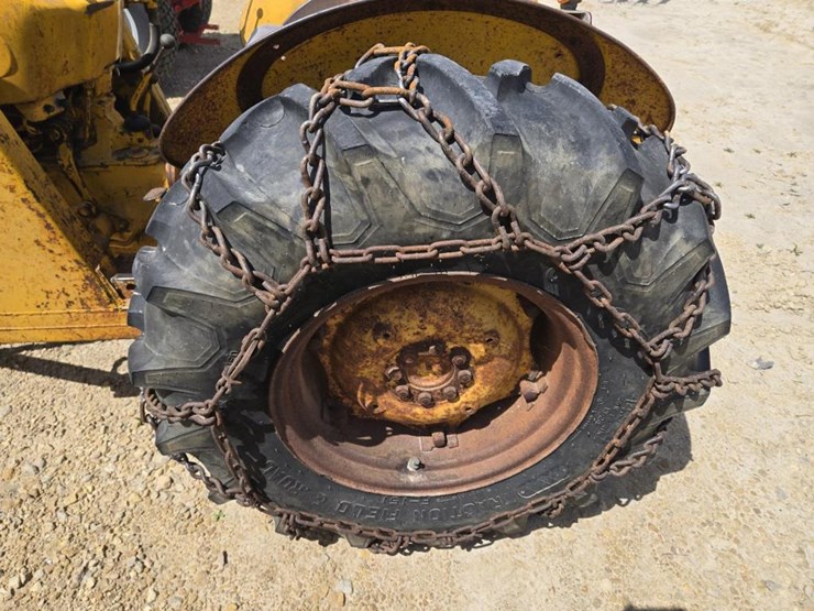 massey-ferguson-2135-image-7