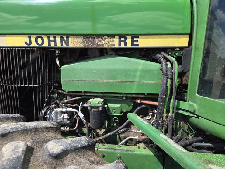 john-deere-8450-image-18