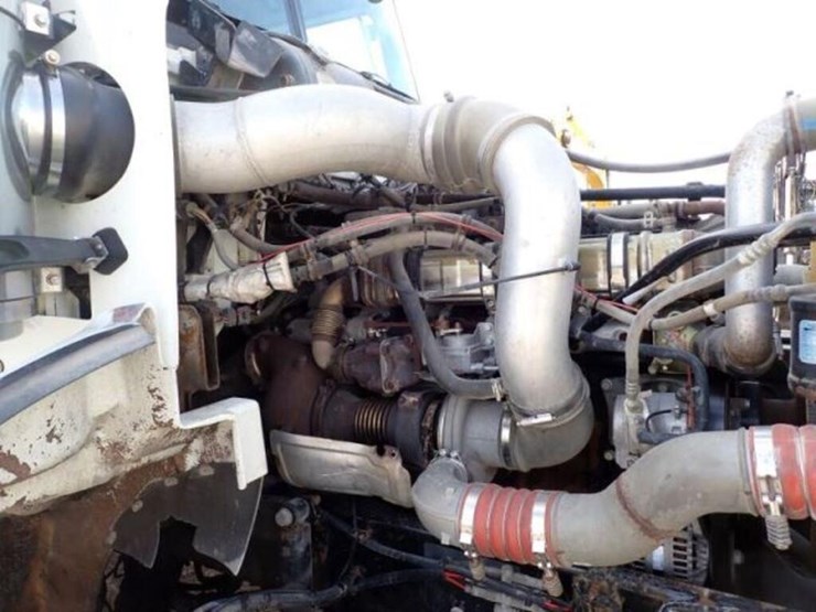 2013-western-star-4900sb-image-32