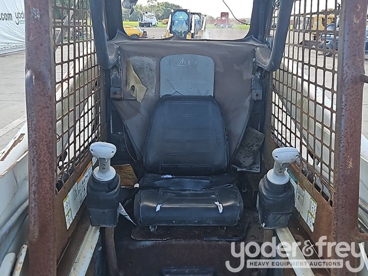 bobcat-s160-image-18