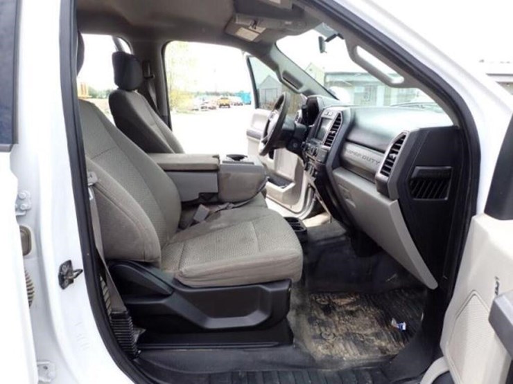 2018-ford-f250-xl-image-23