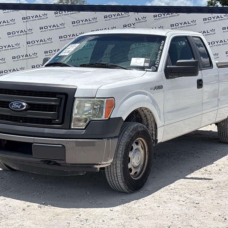 2013 FORD F150
