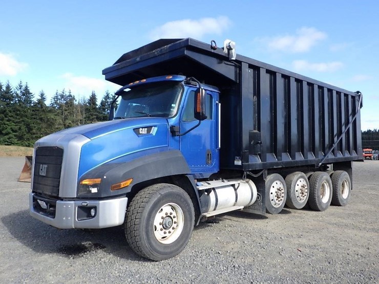 2014-caterpillar-ct660-image-1