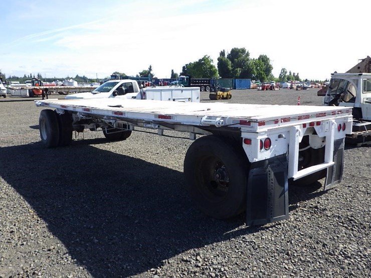 1969-trailmobile-flatbed-image-7