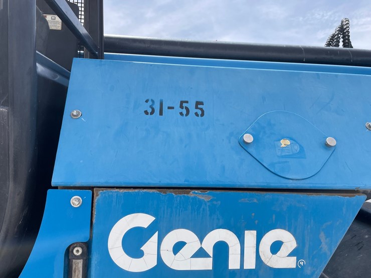 2019-genie-gth1256-image-23
