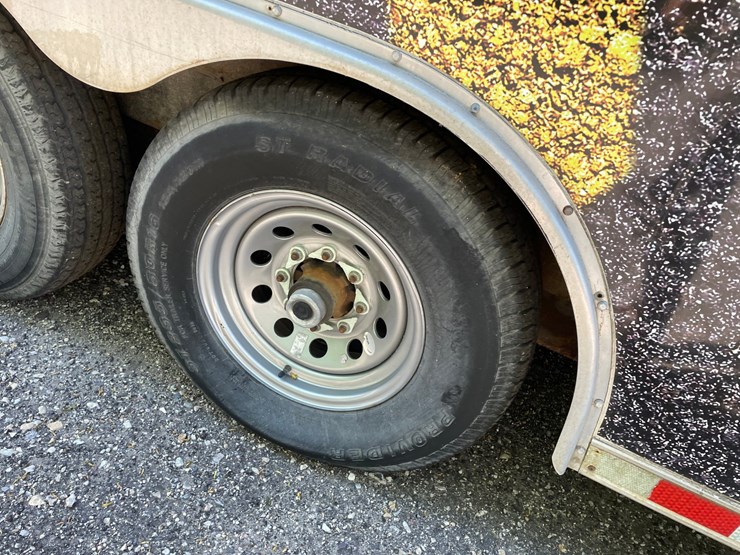#4526-•-tandem-axle-enclosed-trailer-8'-x-20'-image-16
