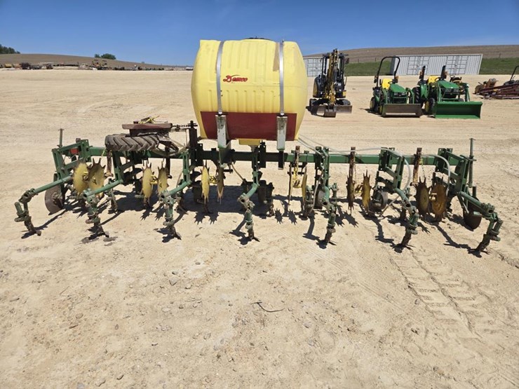 john-deere-6-image-6