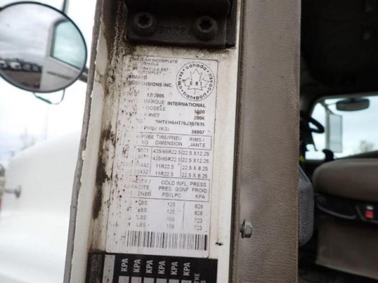 2006-international-paystar-5600i-image-11