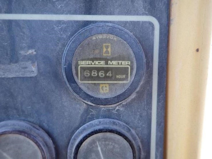 1990-caterpillar-d4h-image-10