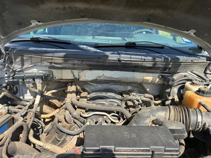 2013-ford-f150-xlt-image-7