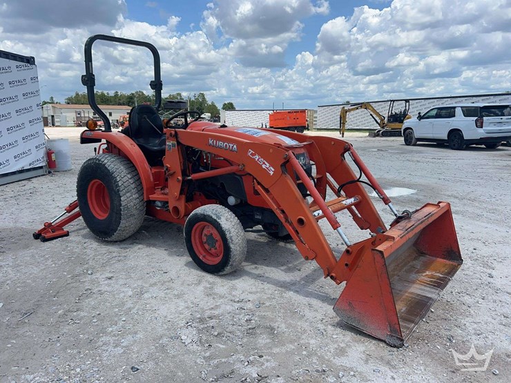kubota-l3901d-image-2