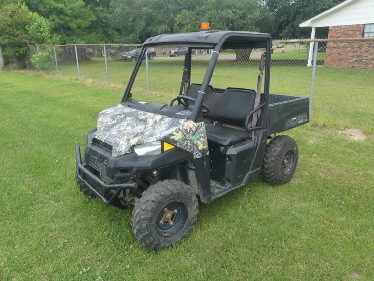 2016-polaris-ranger-image-1