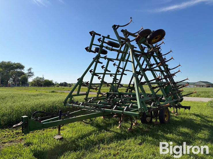 john-deere-960-image-1