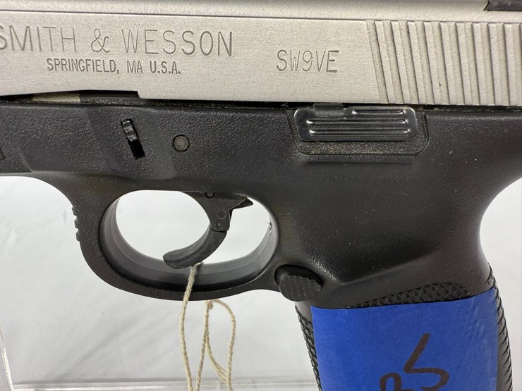 #35-•-smith-&-wesson-sw9ve-9mm-pistol-pbb4559-image-11