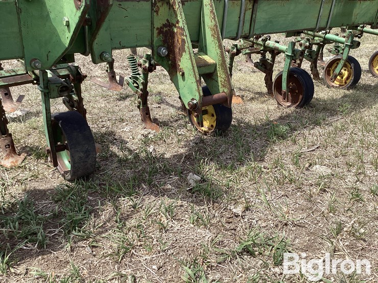 john-deere-85-image-14