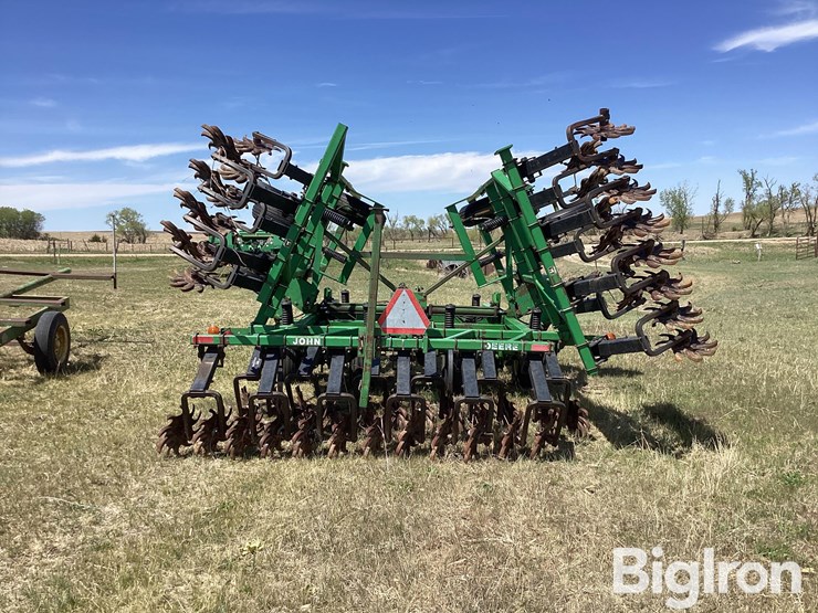 john-deere-550-image-6