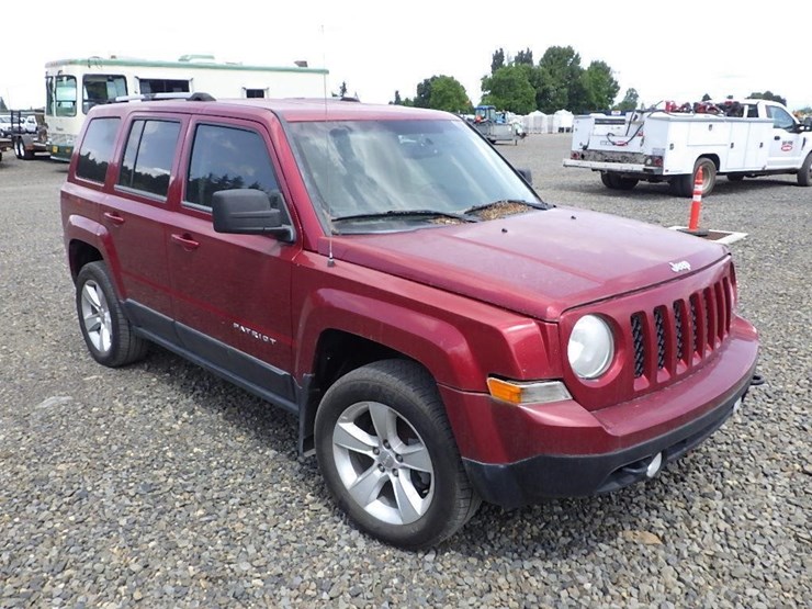2013-jeep-patriot-image-3
