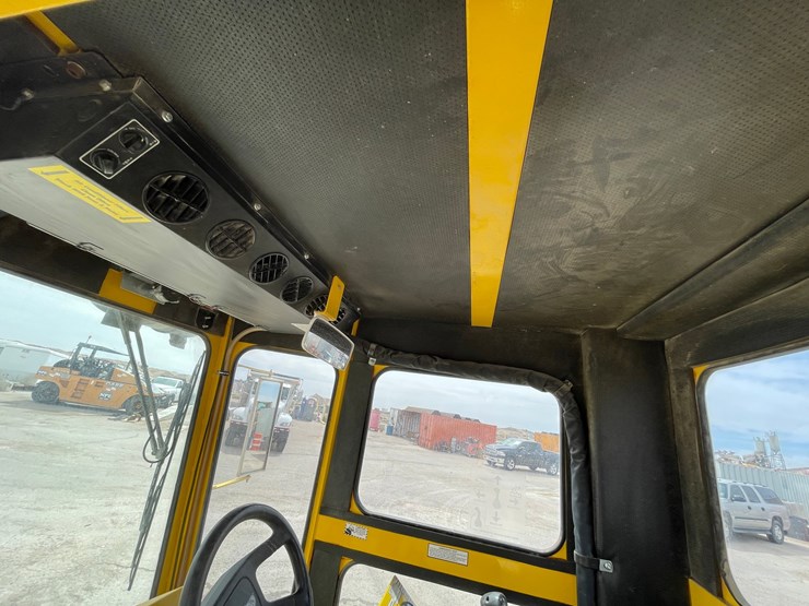2017-superior-broom-dt80k-image-103