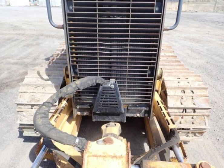 2005-deere-450j-lt-image-26