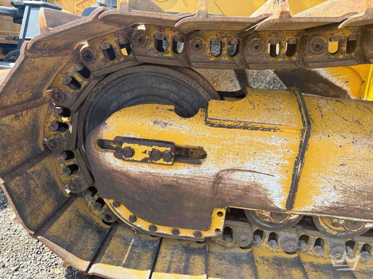 2020-deere-850l-wlt-image-51