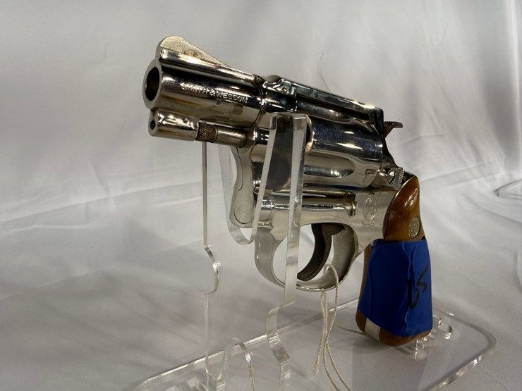 #65-•-smith-&-wesson-36-s&w-38-special-revolver-j279024-image-2