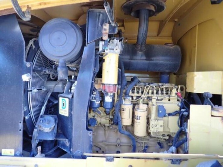 2018-caterpillar-924k-image-60