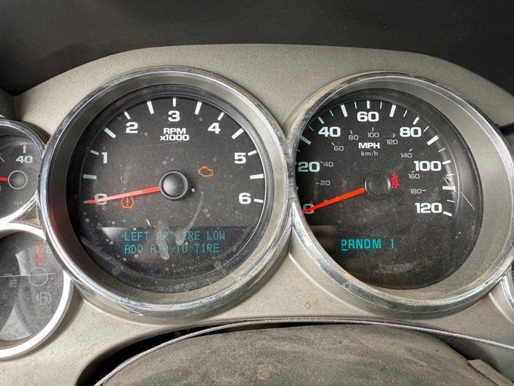 2015-gmc-2500hd-image-71