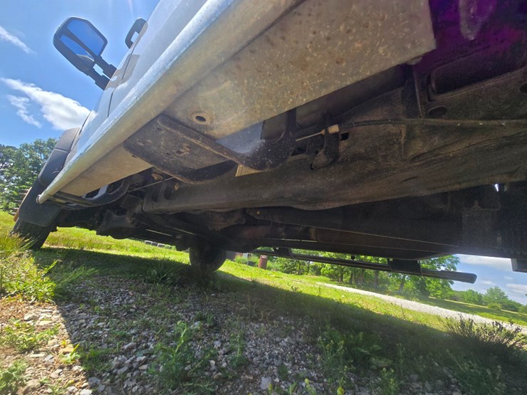 2017-ford-f550-image-75