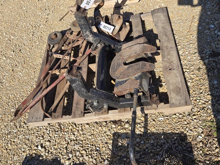 #713-•-5th-wheel-hitch-image-5
