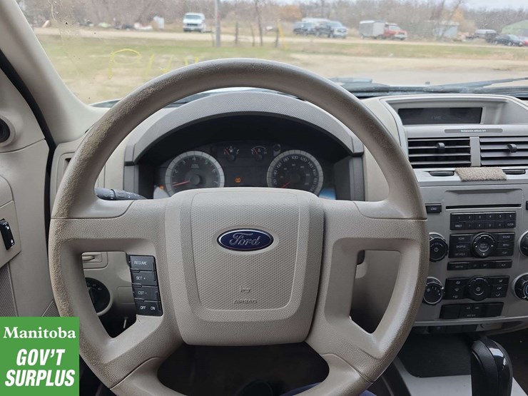 2008-ford-escape-image-19