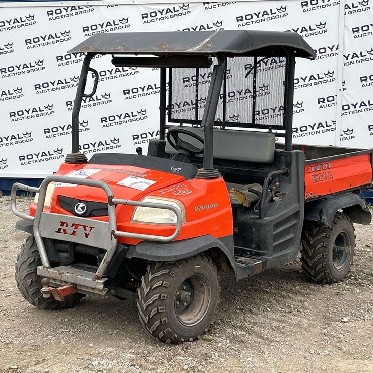 KUBOTA RTV900