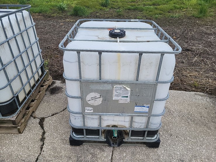 tote-w/valve---tag-#1238-image-1