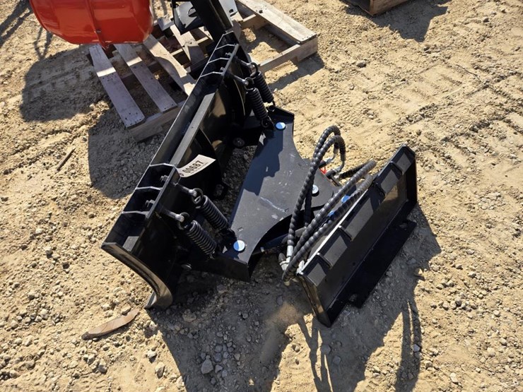 #687-•-new-sdlanch-mini-skid-steer-angle-snow-blade-image-2