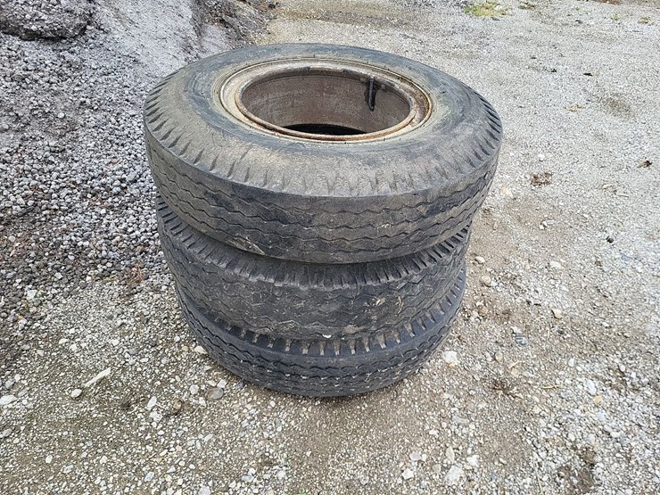 (3)-9.00-20-tires-w/dayton-rims-image-1