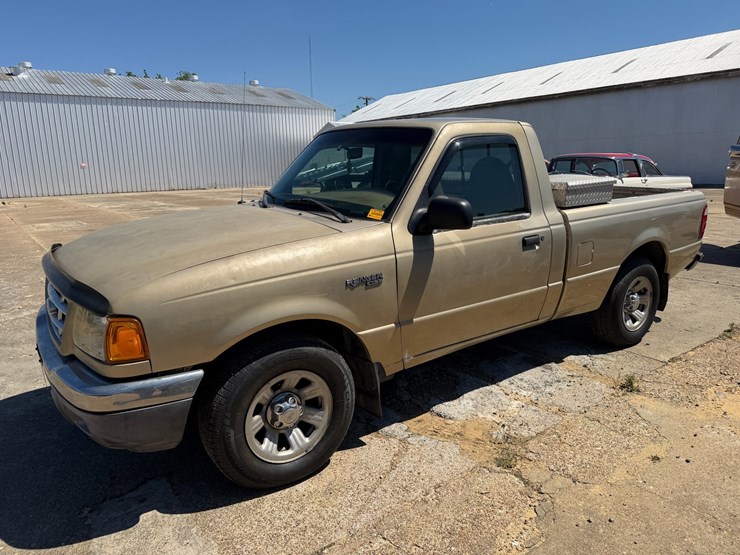 2001-ford-ranger-image-1