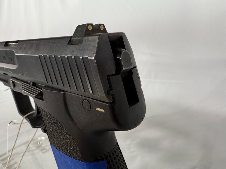 #36-•-heddert-koch-hk-usp-40-s&w-pistol-22-11203-image-8