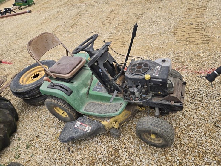 john-deere-lx173-image-1