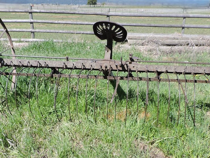 vintage-dump-rake-image-2