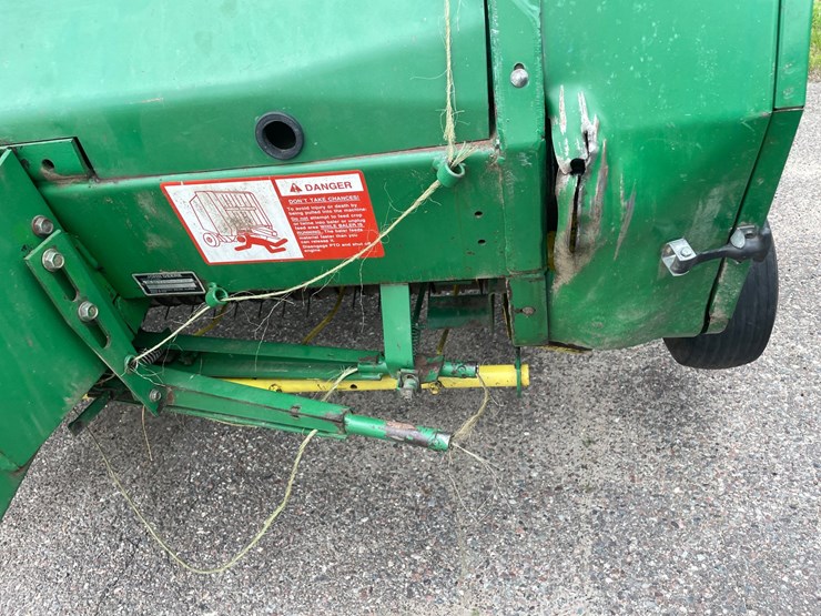john-deere-535-image-12