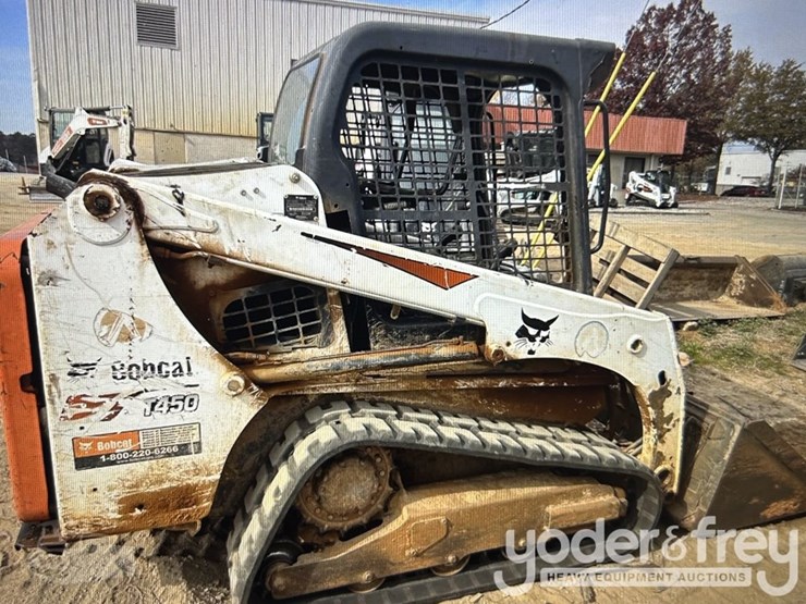 2017-bobcat-t450-image-3