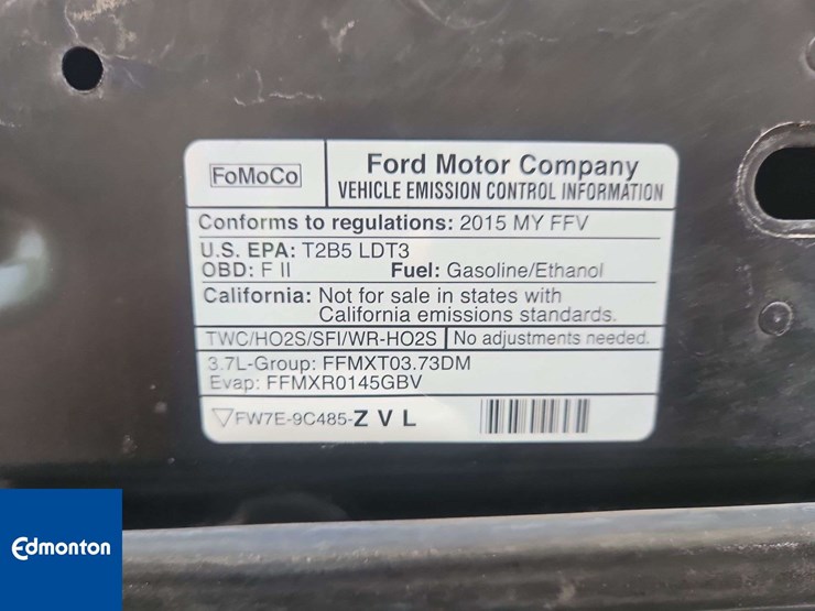 2015-ford-explorer-image-41