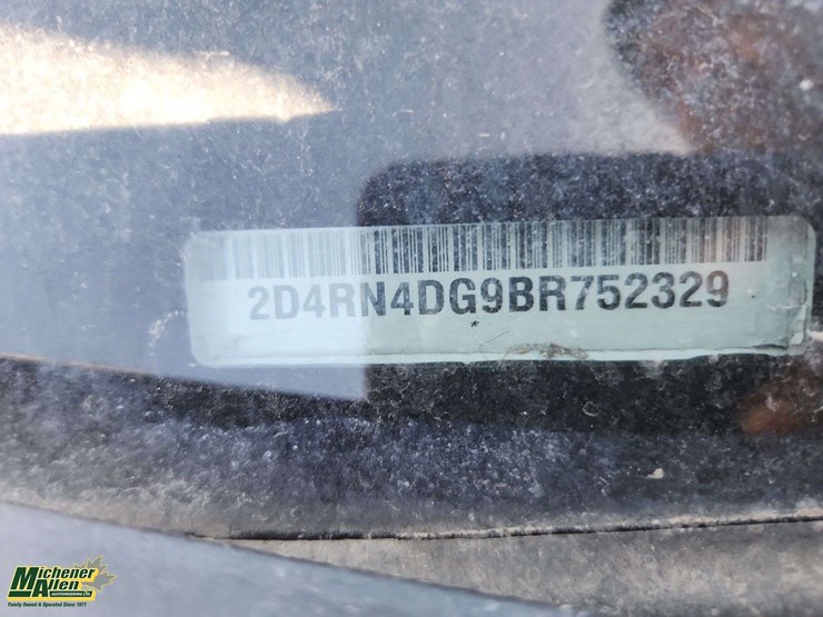 dodge-grand-caravan-image-28