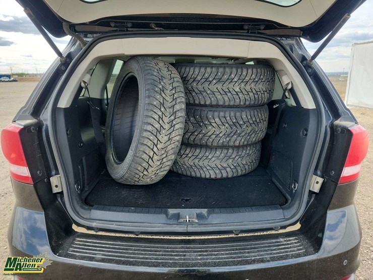 2014-dodge-journey-image-12
