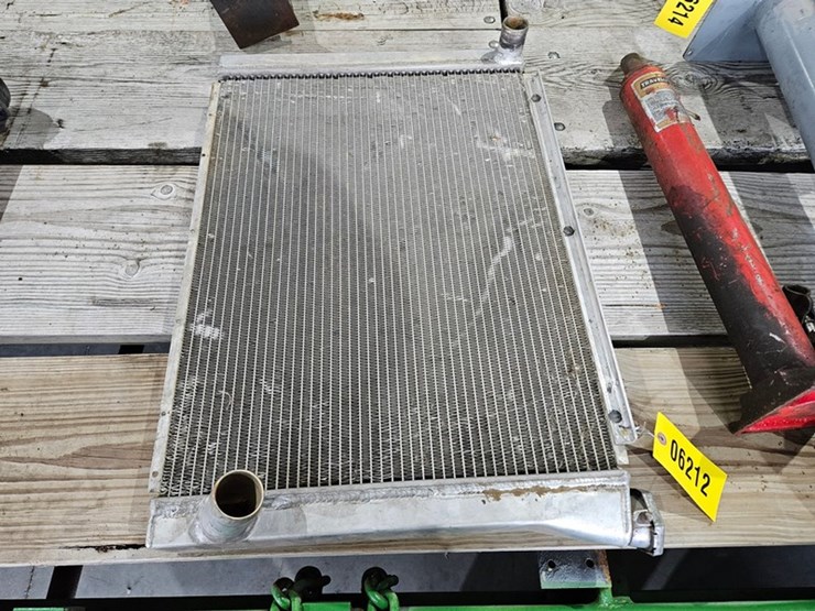 #6212-•-radiator-image-1