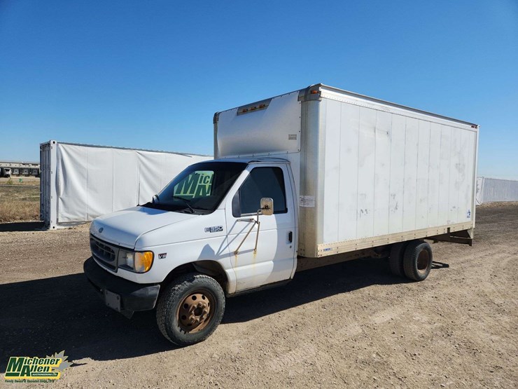 2000-ford-e-super-duty-image-1