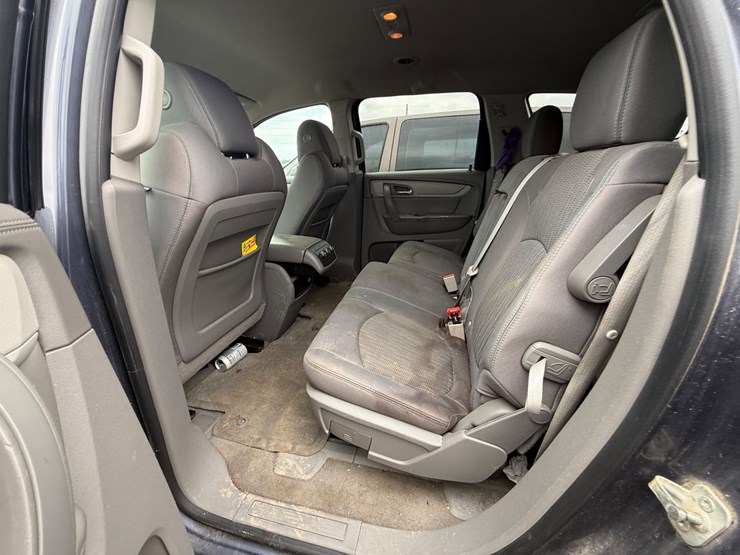 2013-chevrolet-traverse-image-20