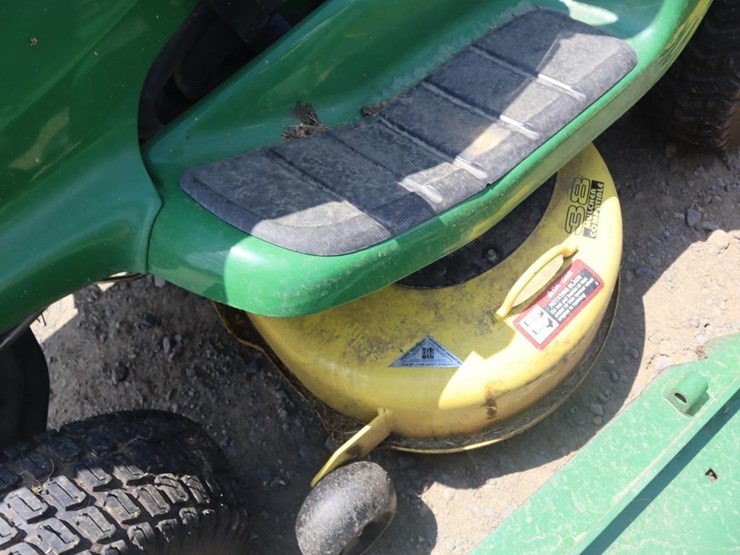 john-deere-lt150-image-13