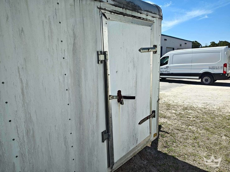 2006-12ft.-lark-s/a-enclosed-cargo-trailer-image-11
